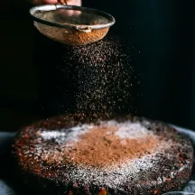 Polvere di cacao debolmente sgrassata, 125 g – cacao da forno biologico dal gusto pieno di RUF | Cakelicious