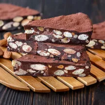 RUF Nuss-Nougat 125 g – zartschmelzender Haselnussnougat für Füllungen und Pralinen | Cakelicious