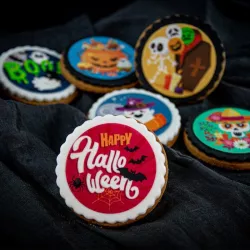 12 Halloween wafer discs with different designs