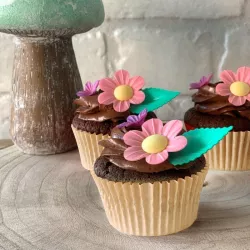Decoration Flowers made from edible paper