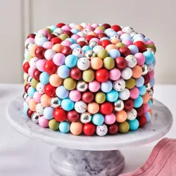 Silver choco crispy pearls