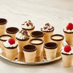 DeBeukelaer ice cream waffle cups, 60 pcs.