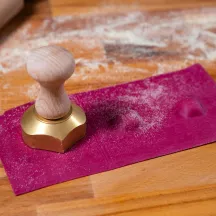Timbro per pasta a forma di cuore