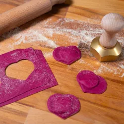 Timbro per pasta a forma di cuore