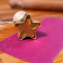 Star shape pasta stamp