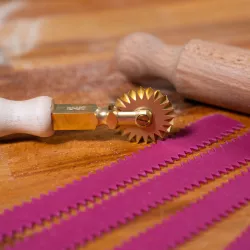 Roue à pâtisserie professionnelle à tranchant ondulé, 5 mm