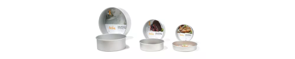 Round cake tins