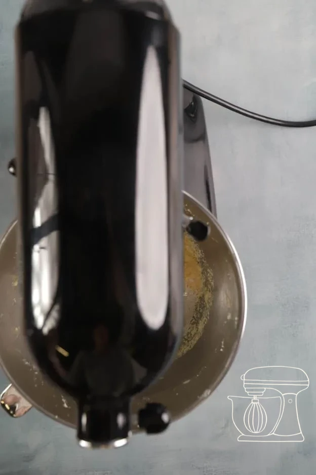 Smooth, homogeneous cake batter in the Mixing bowl · Batter divided into three bowls · Three bowls with 140 g of cake batter each