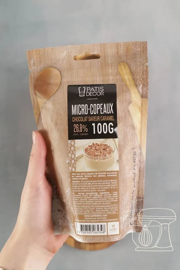 Chocolate shavings with caramel flavour being sprinkled on