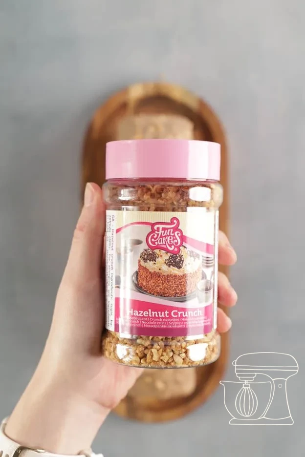 Chocolate shavings with caramel flavour being sprinkled on