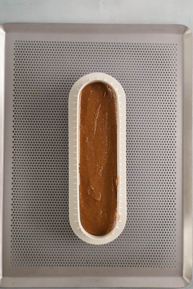 Light texture of the vanilla mousse for assembly