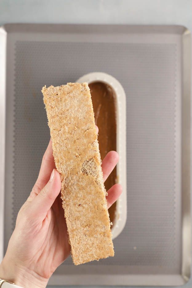 Perforated aluminium tray for even baking