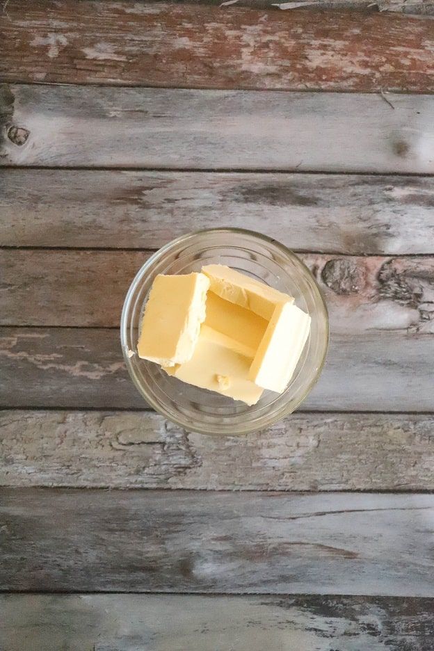 Rezept für Matcha-Himbeer-Bûche