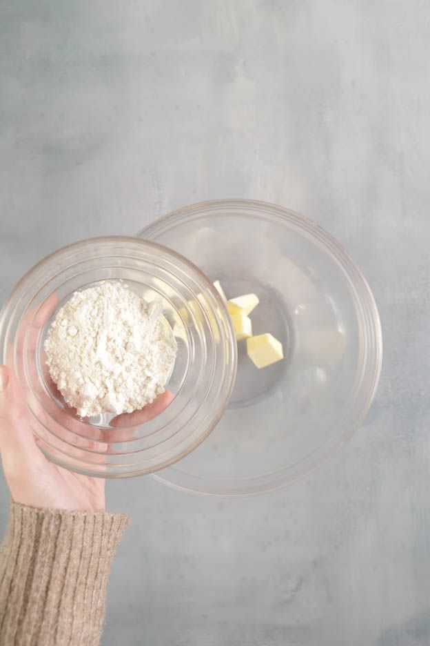 bignè salati aglio orsino ricotta