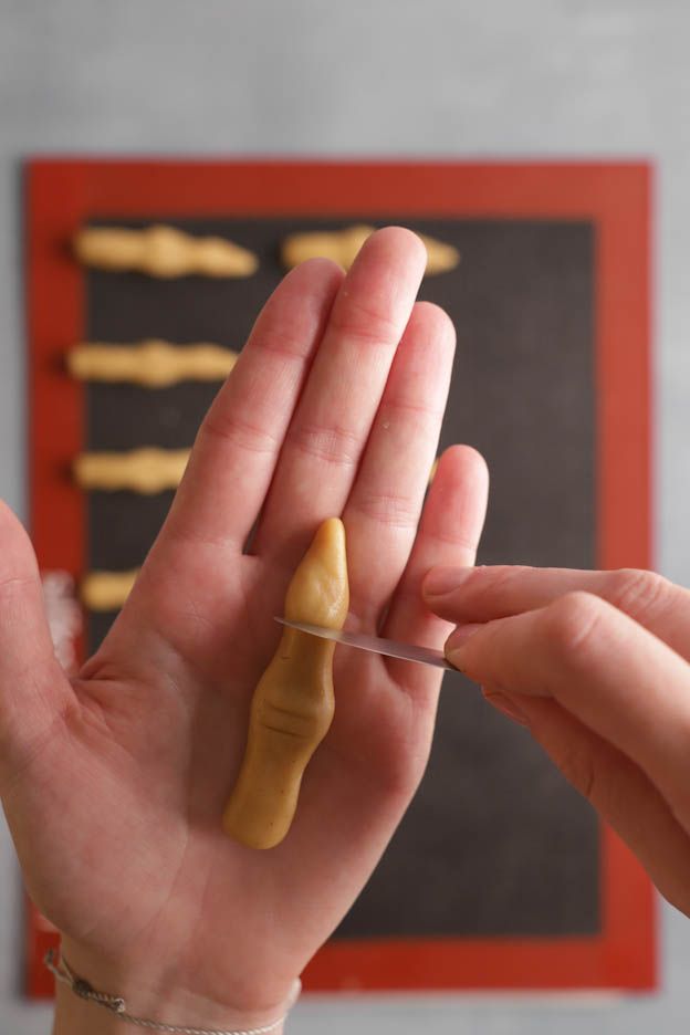 Hexenfinger vor dem Backen
