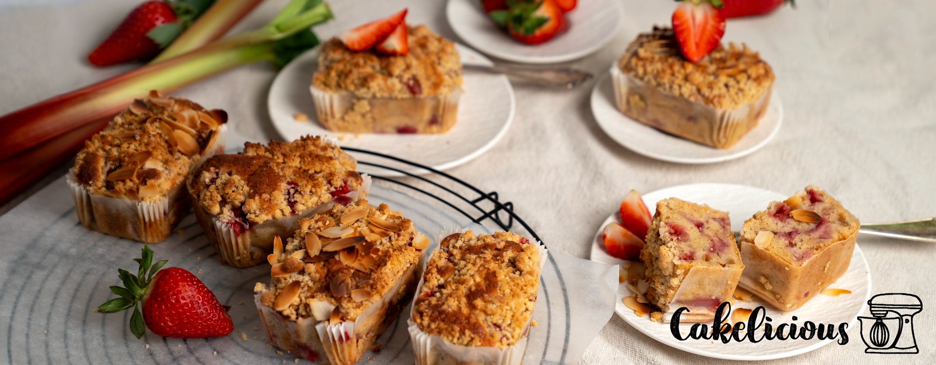 Plumcake con fragole e rabarbaro