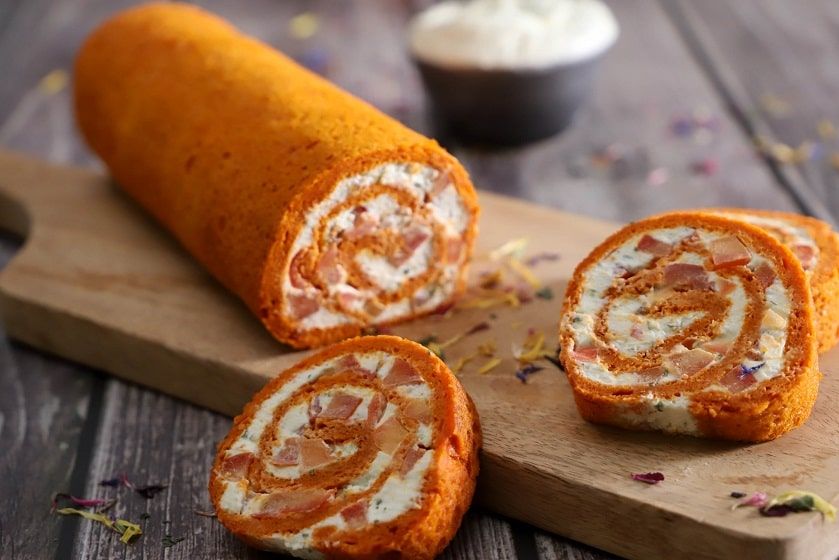 Tomato cream cheese roulade