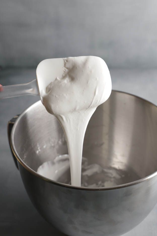 Icing flowing in a thread