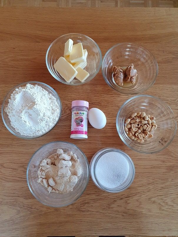 peanut cookie ingredients