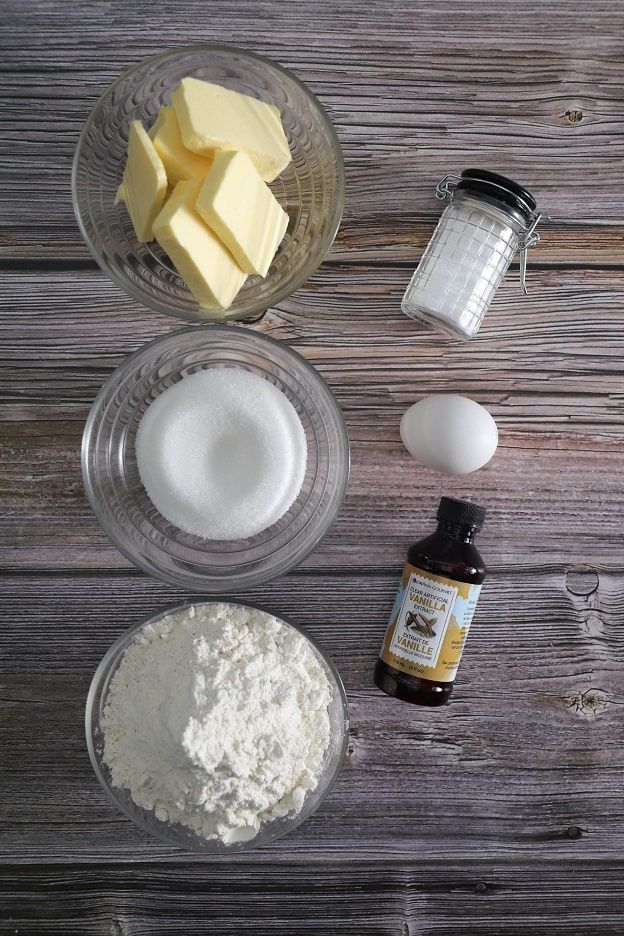 Easter cake ingredients