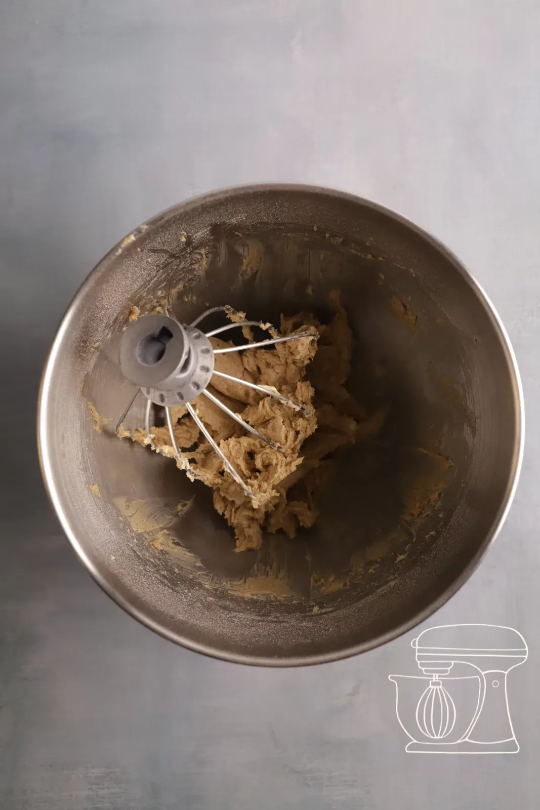Composto di burro montato e cremoso nella ciotola 