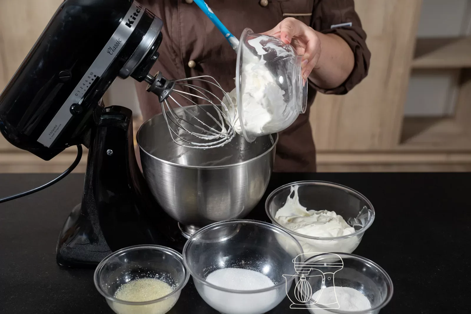 Montare la panna nel robot da cucina