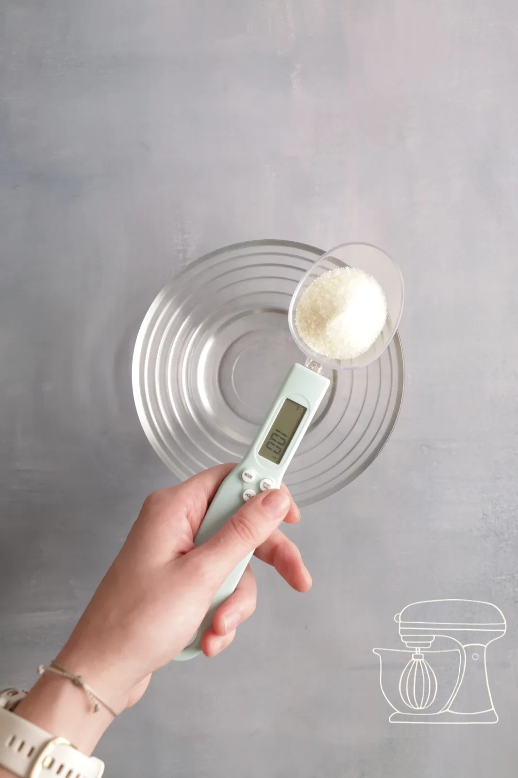 La gelatina in polvere si ammolla per la mousse