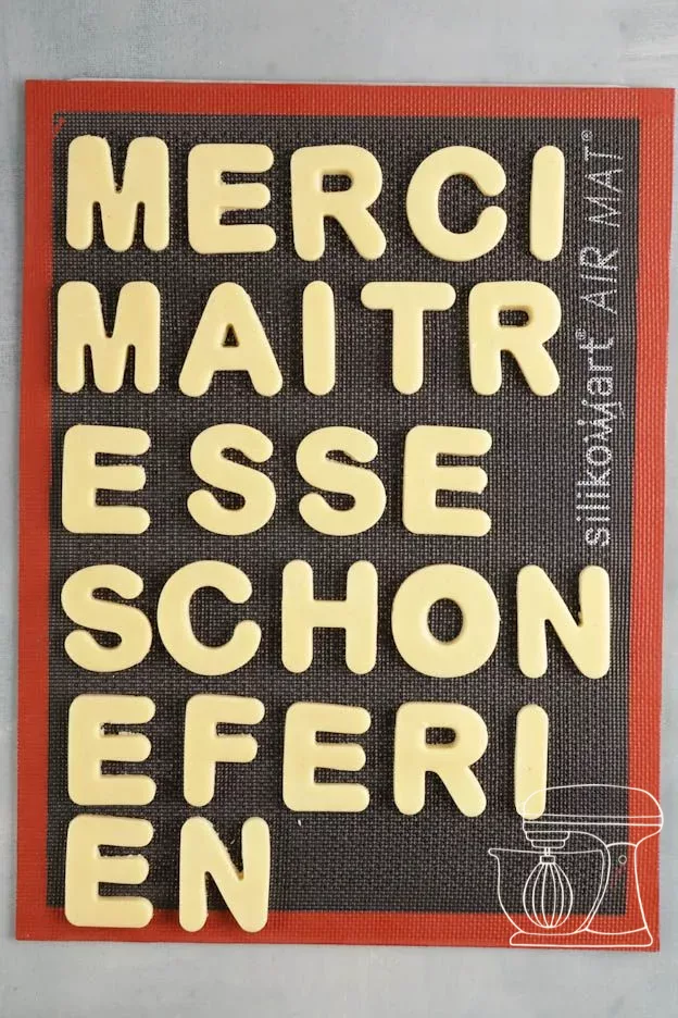Buchstaben auf der Backmatte