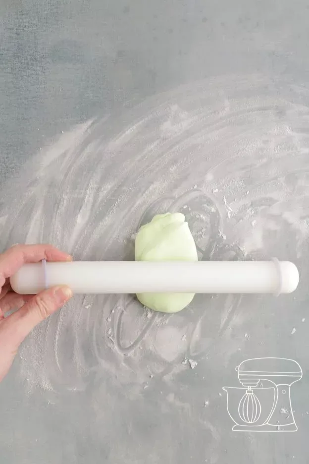 Fondant ausrollen