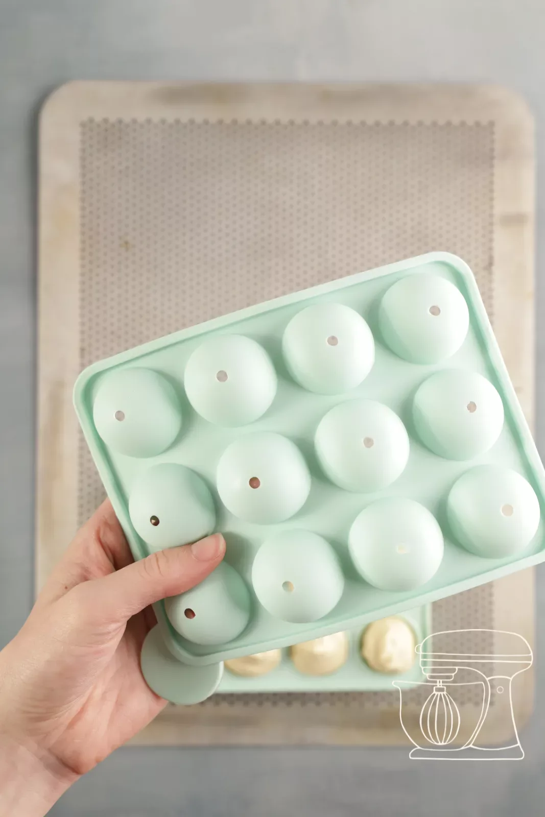 Closed cake pop baking tin before baking