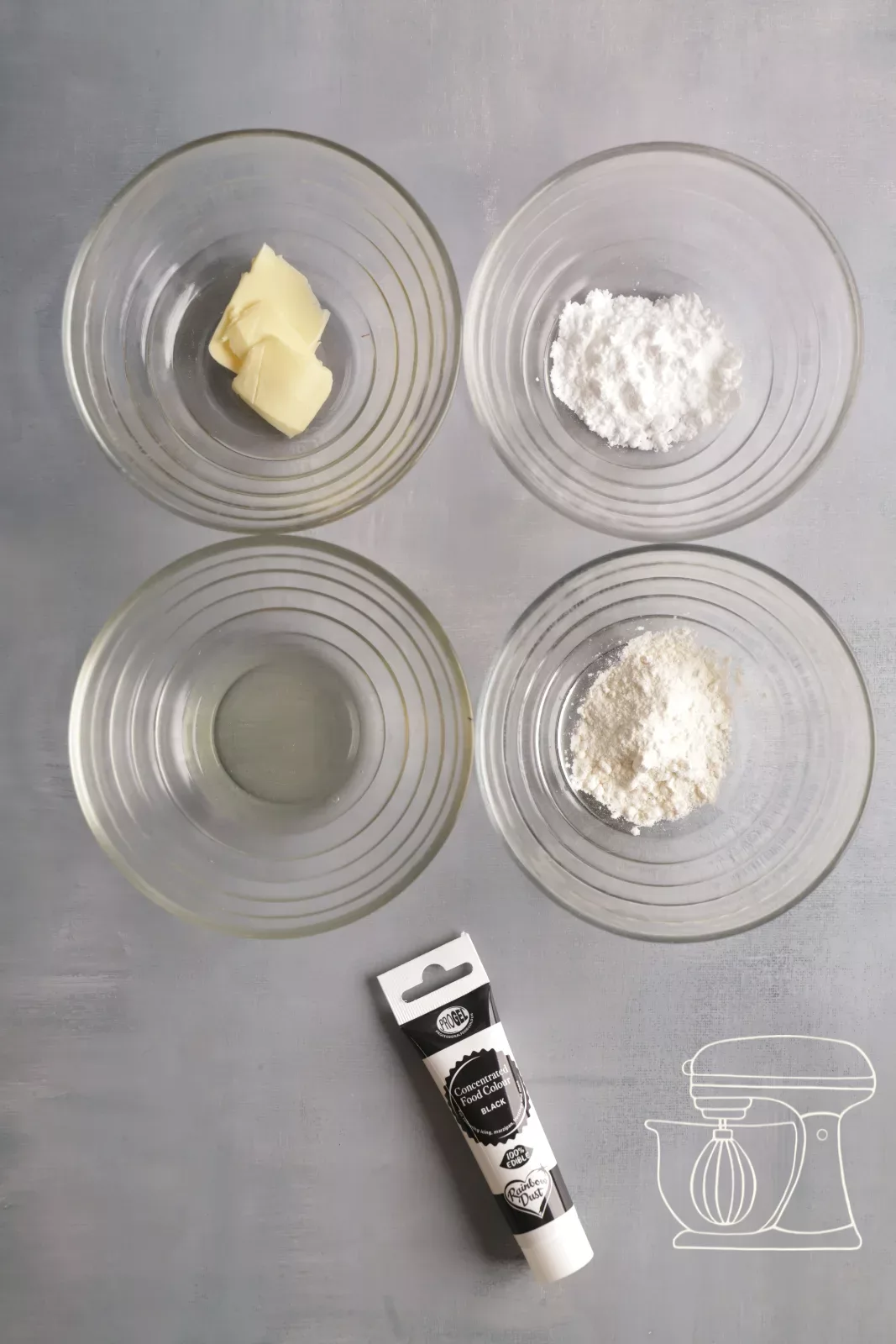 Soft butter and icing sugar for the cigarette paste