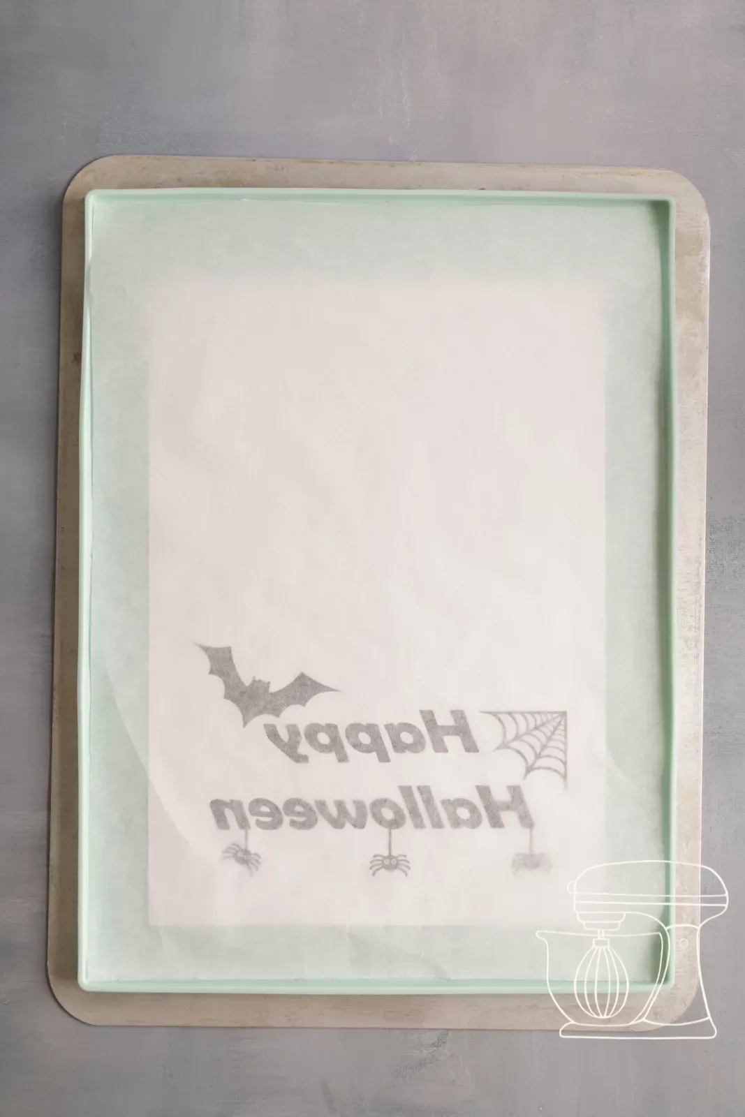 Baking paper is cut to match the shape