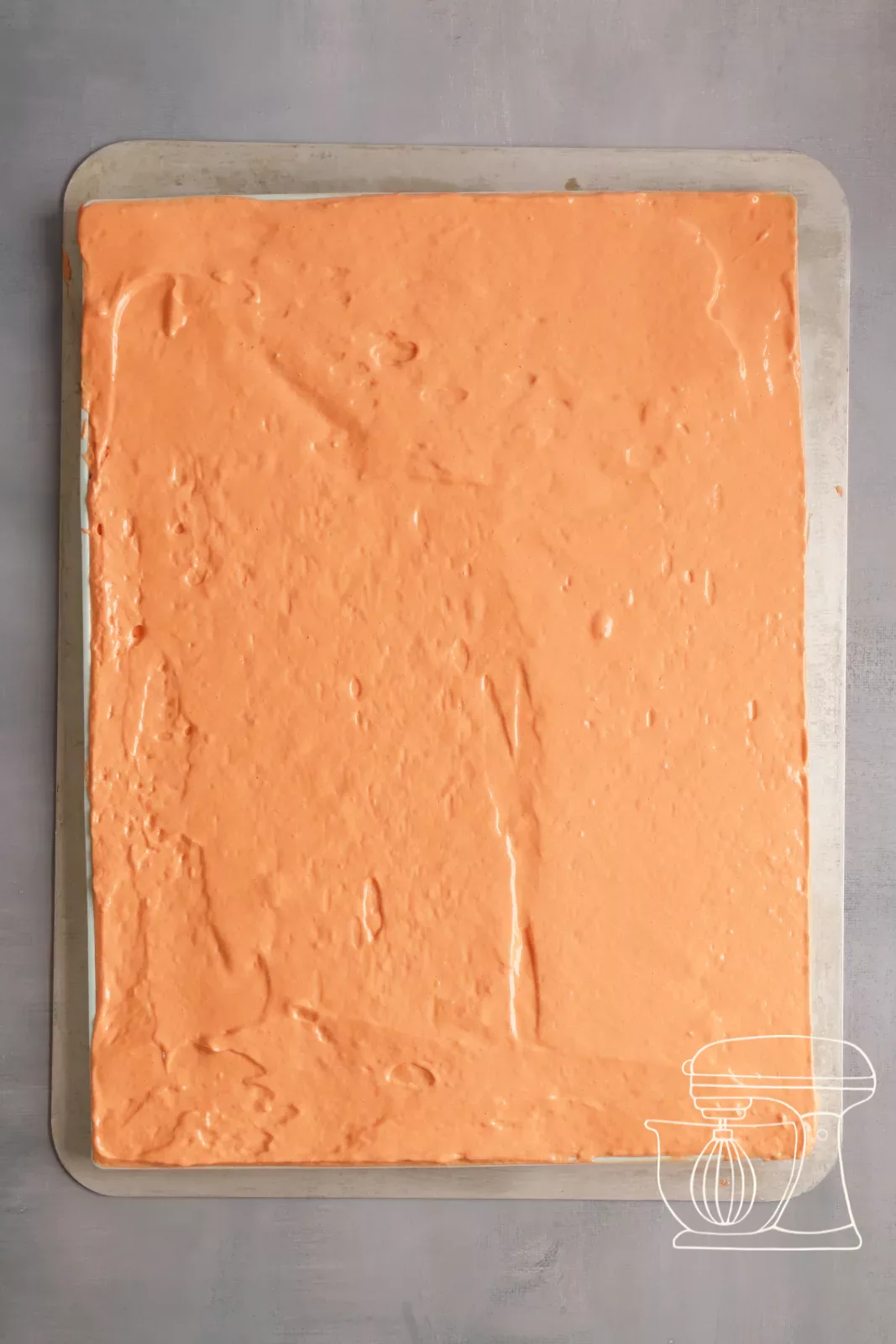 Sponge with Halloween motif in the oven