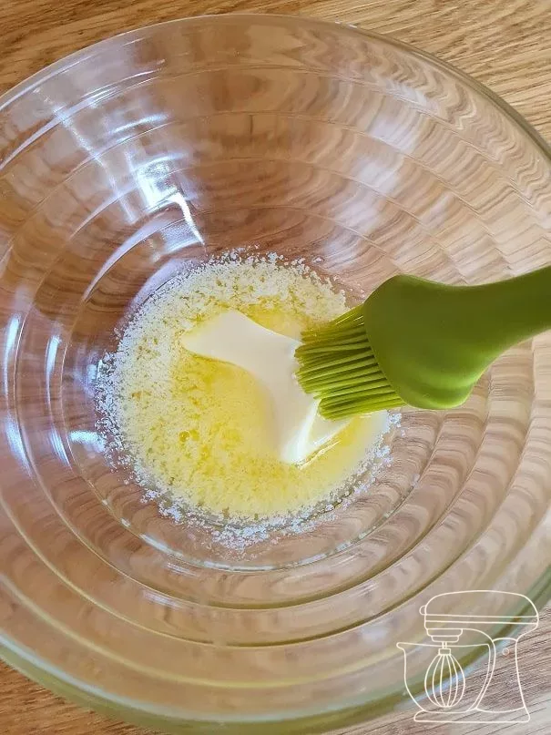 Melted butter for the icing