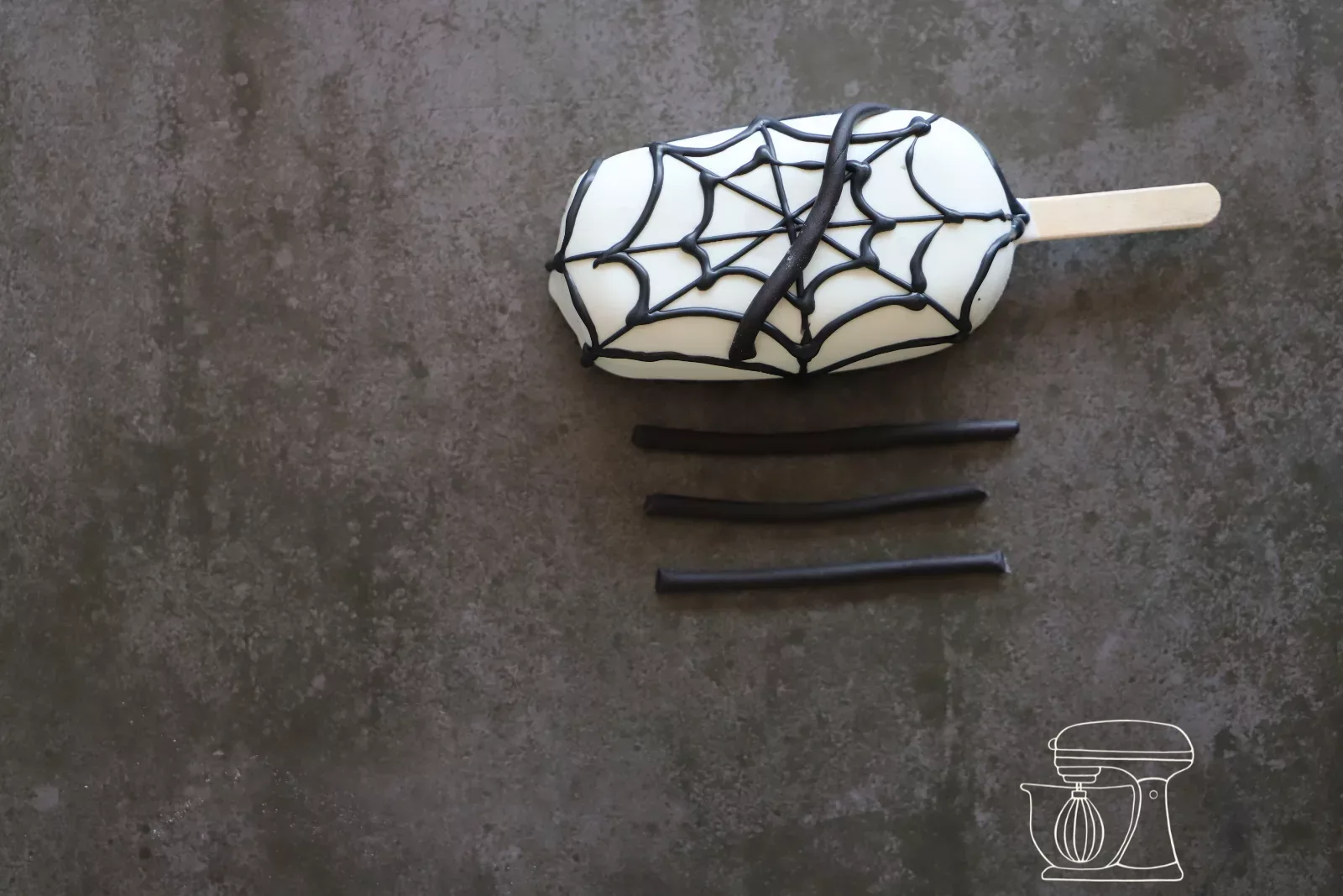 Spider made from black Fondant with eight legs