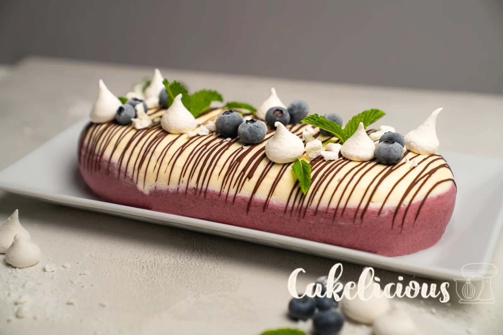 Blueberry parfait with marble effect