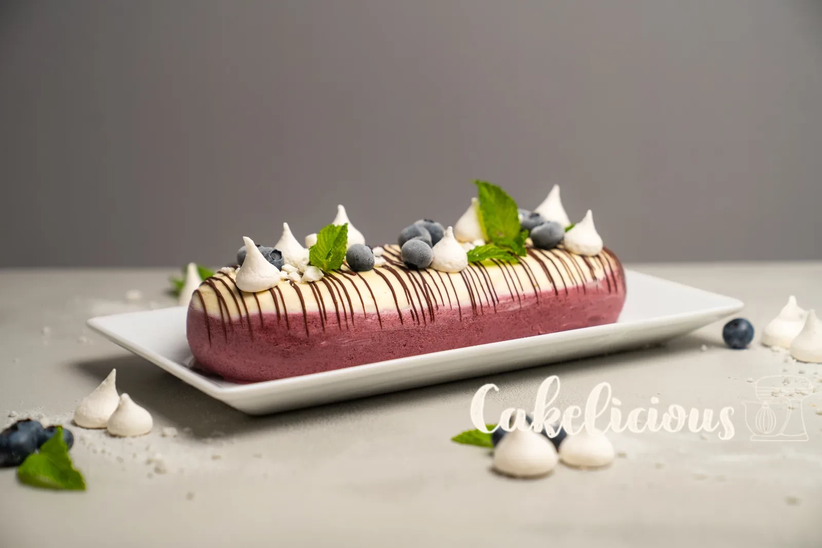 Blueberry parfait with marble effect