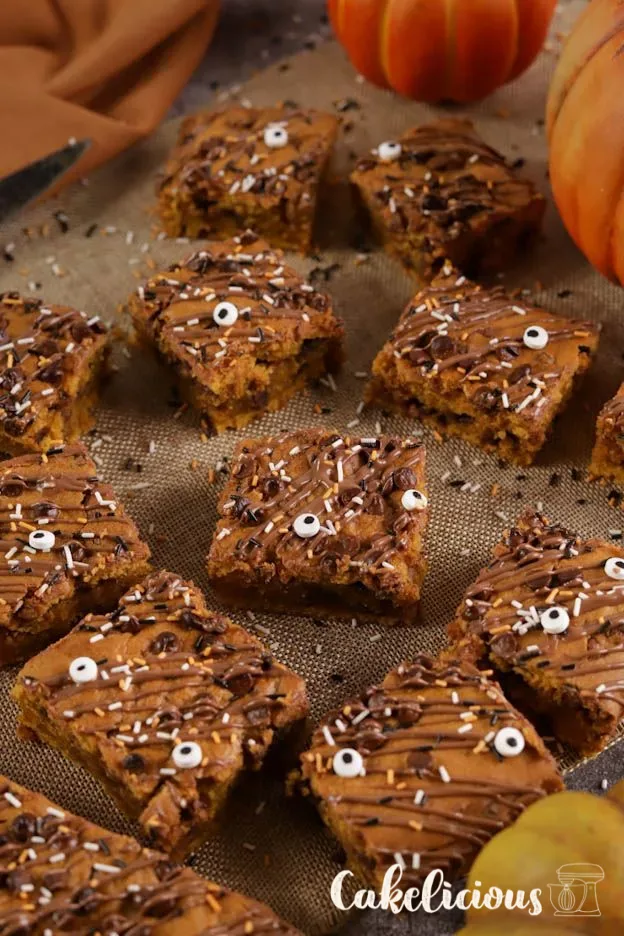 Moist pumpkin brownies with chocolate chips and Halloween decoration