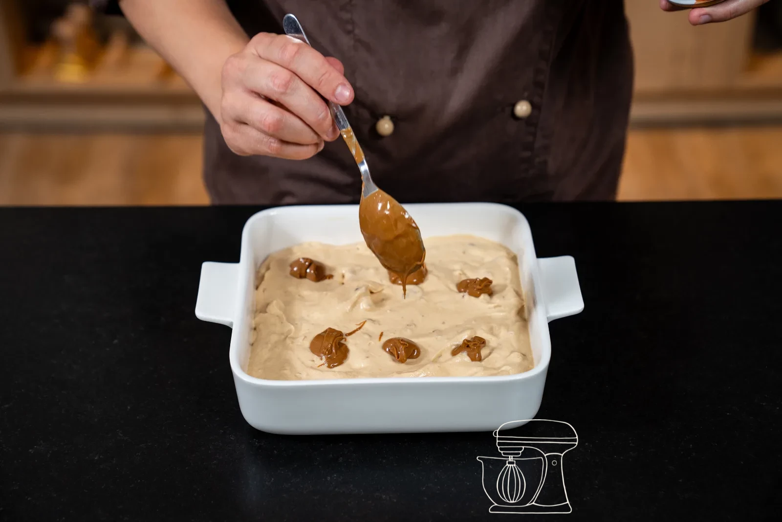 Fill and decorate the ice cream