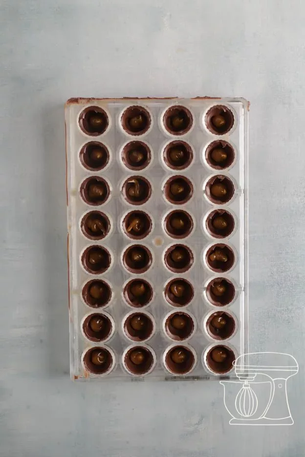Coques remplies de caramel