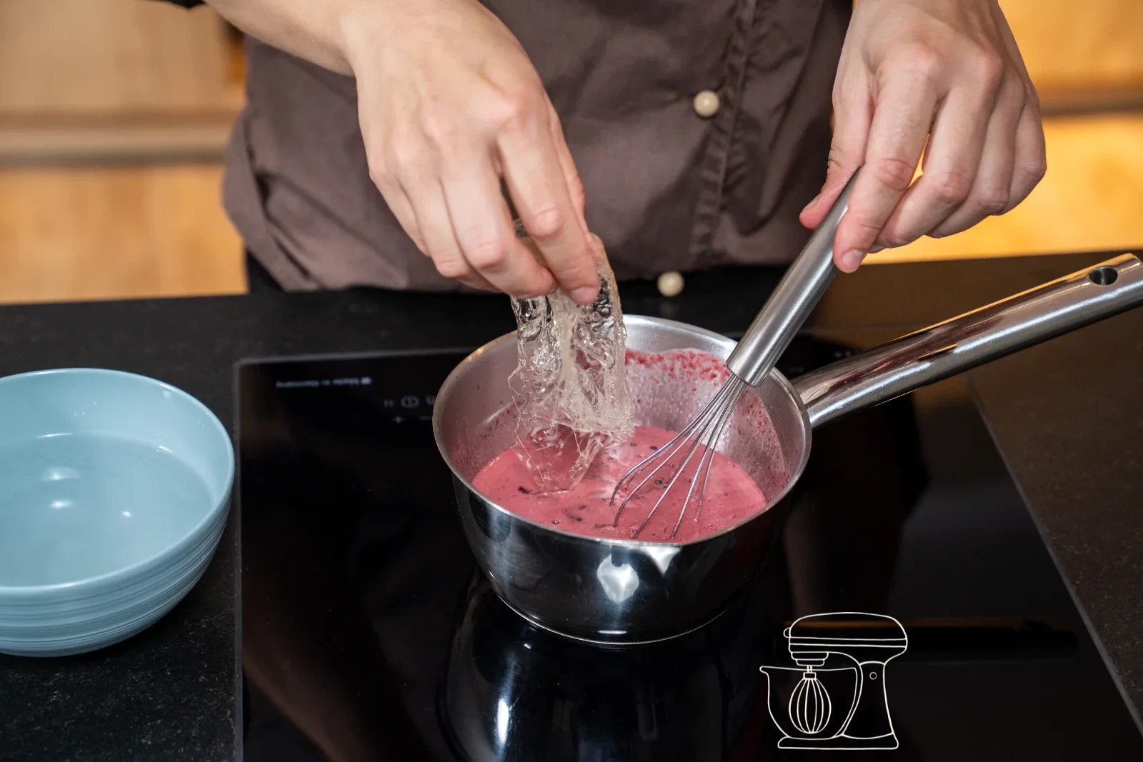 Boil the mirror glaze