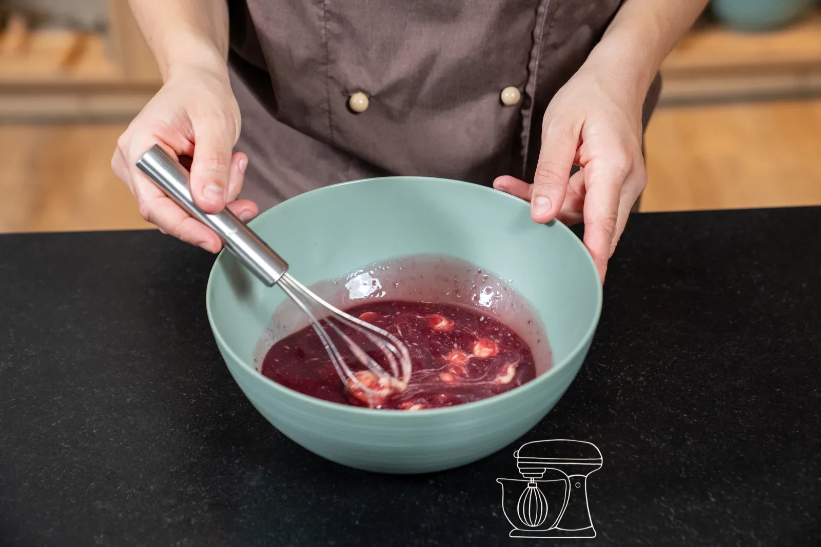 Blend the glaze smooth and colour it