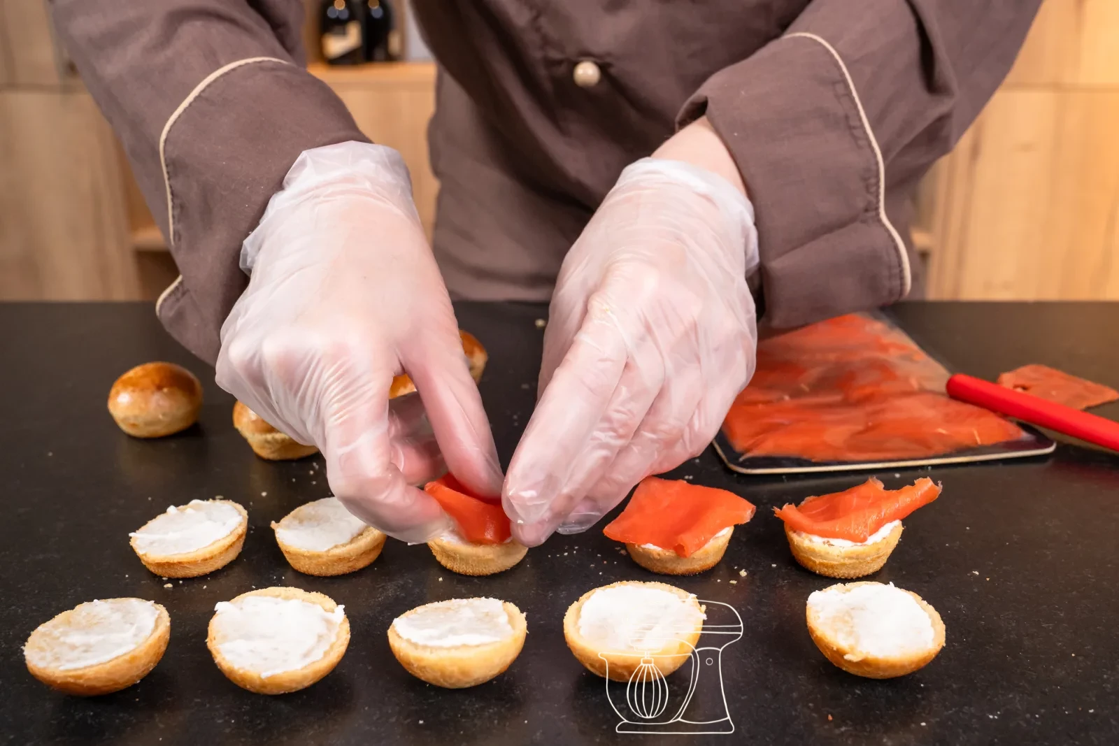 Mini salmon rolls – Brioche with horseradish cream and smoked salmon – Filling with horseradish cream and salmon