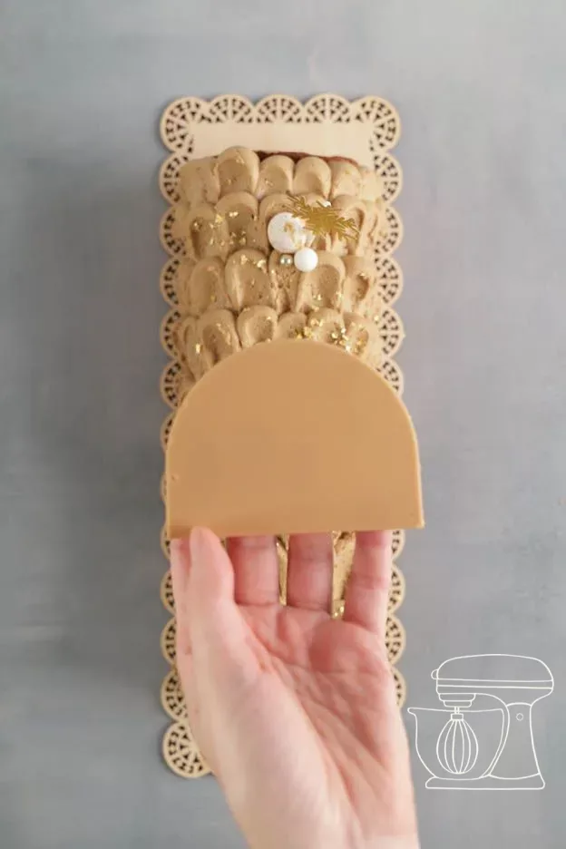 Poser un bout sur la bûche