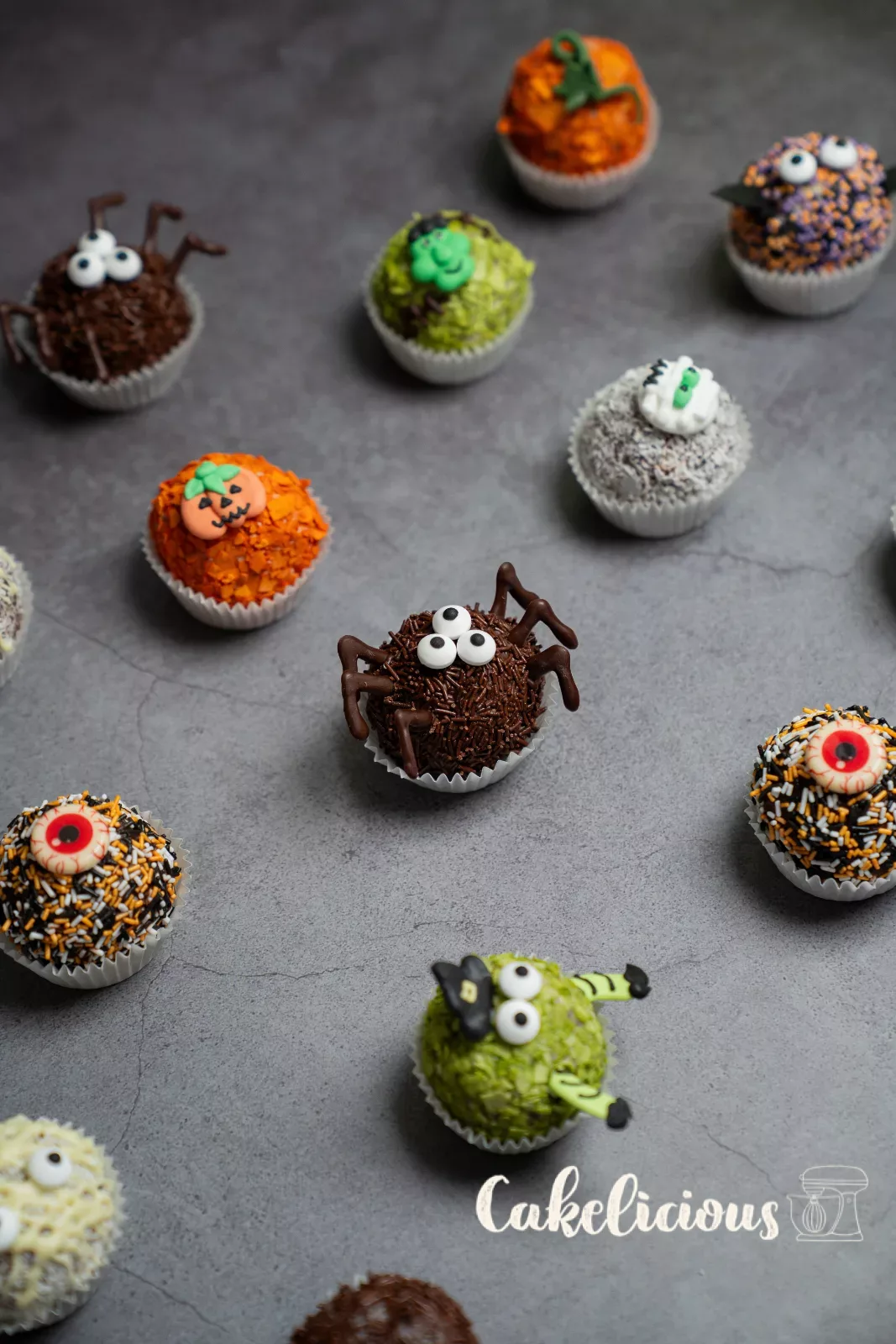Monster balls with spider, pumpkin and witch