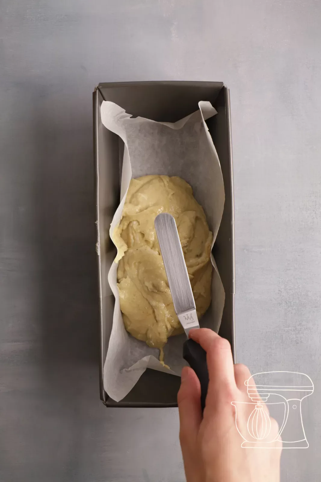 Spreading the batter with the angled spatula