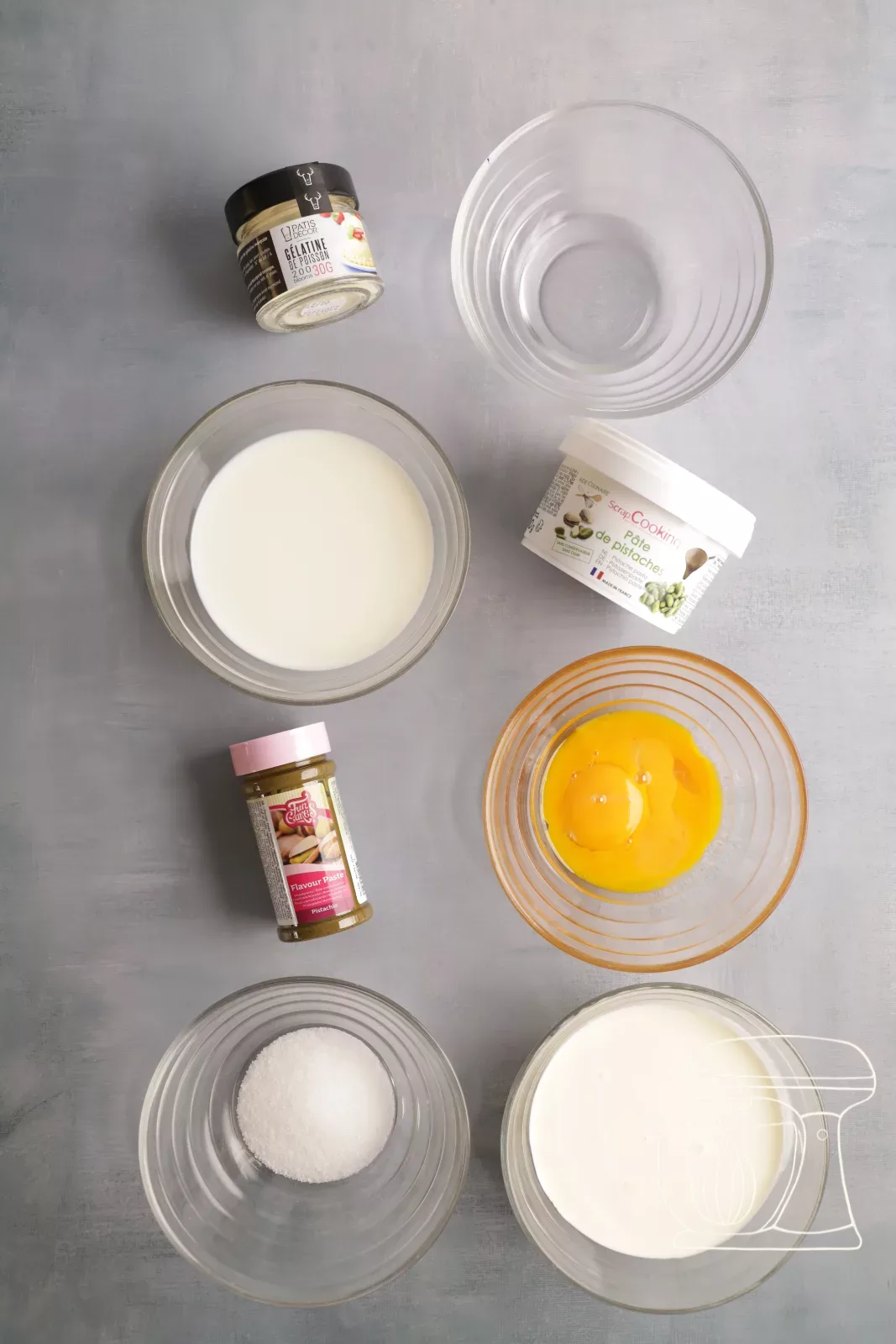 Ingredients for the pistachio bavarois