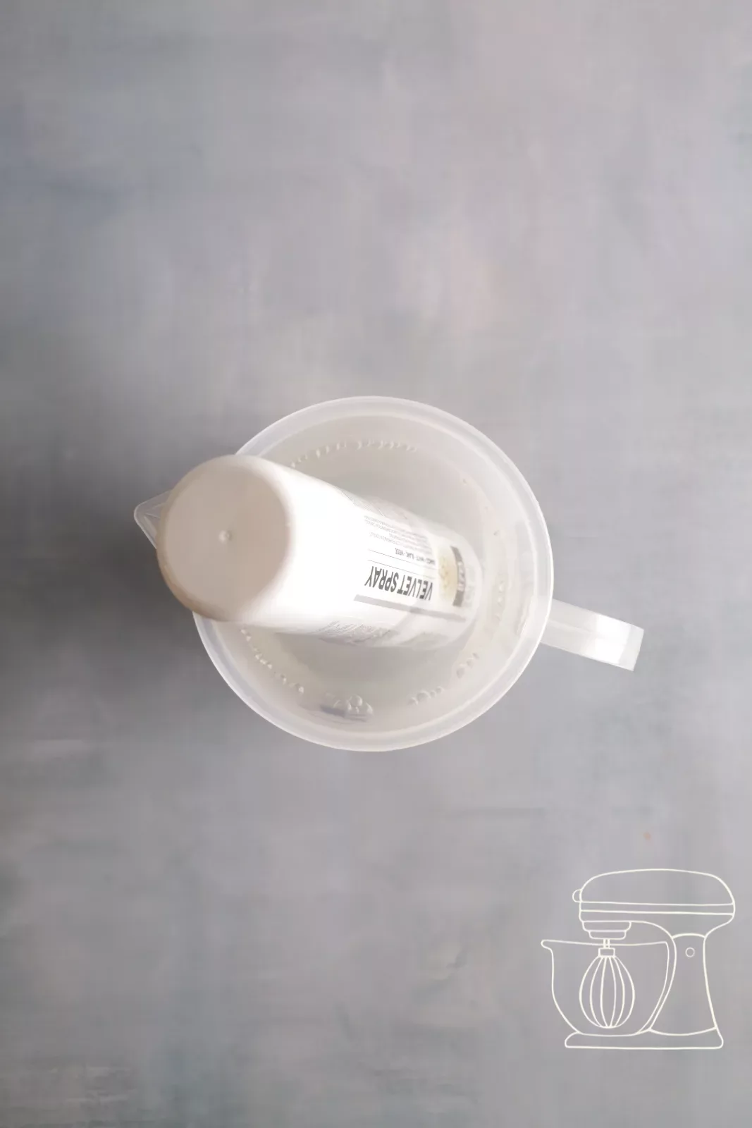 Velvet spray in hot water