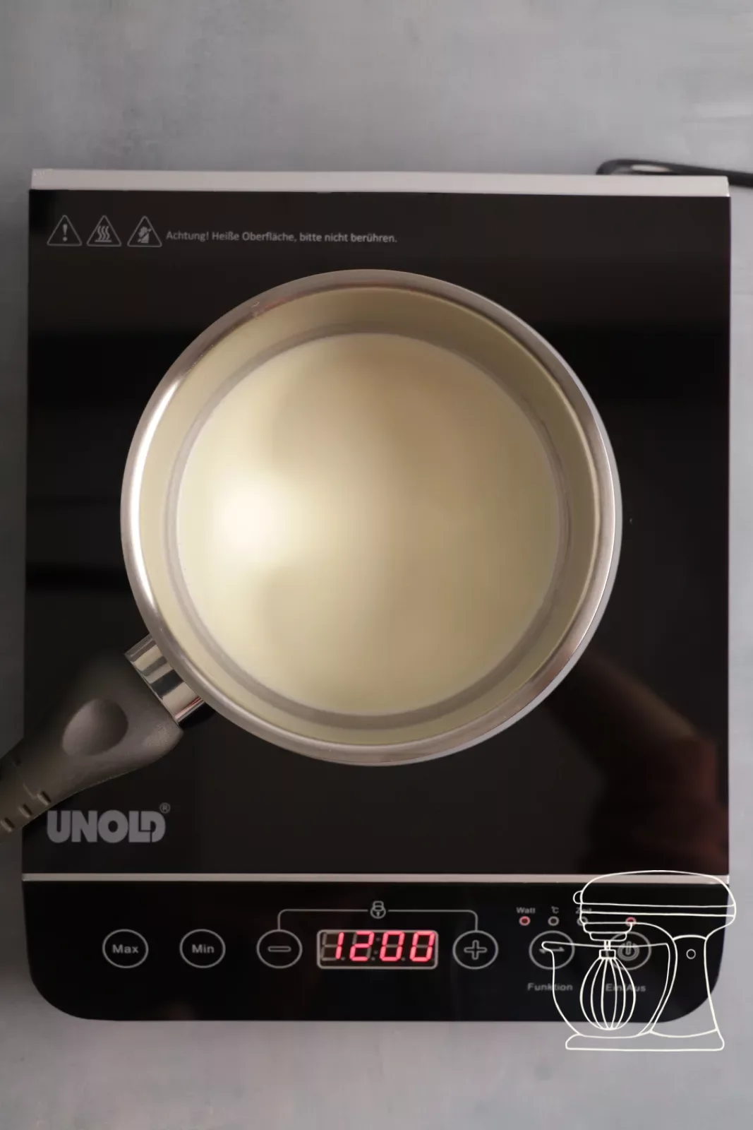 Milch und Rahm erwärmen