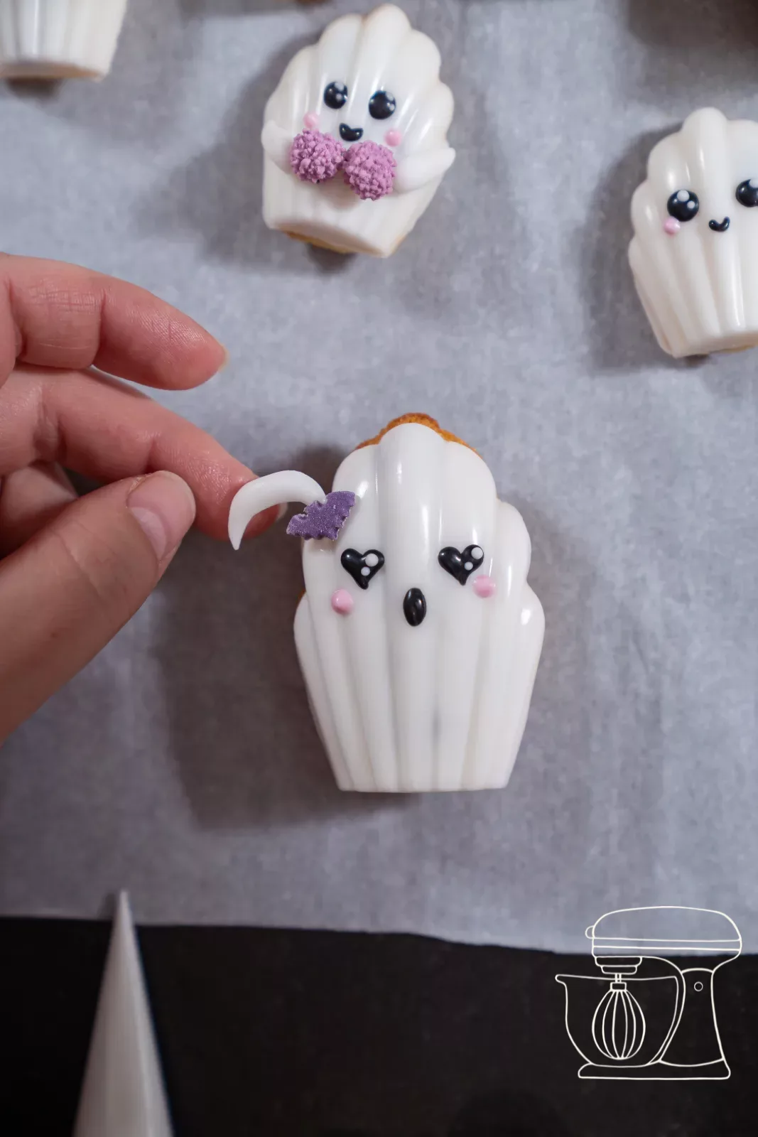 Geist mit Fondant-Ärmchen